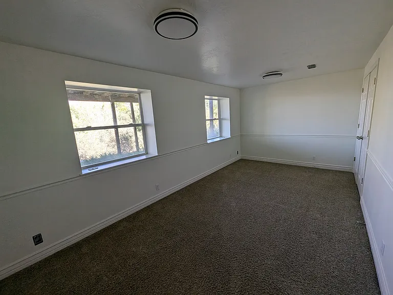 1103 E Skyler Dr — Photo 19