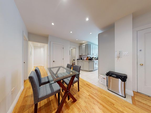 4th image of 216 W 89th St APT 10A