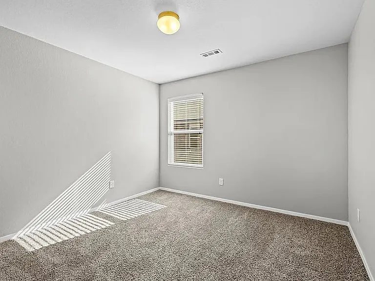264 E Anabranch Ct — Photo 11