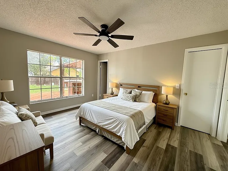 6521 Garden Spring Ct — Photo 9
