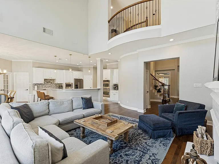 6011 Shady Alcove Ct — Photo 11