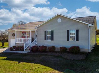 3481 Maiden Springs Dr, Maiden, NC 28650