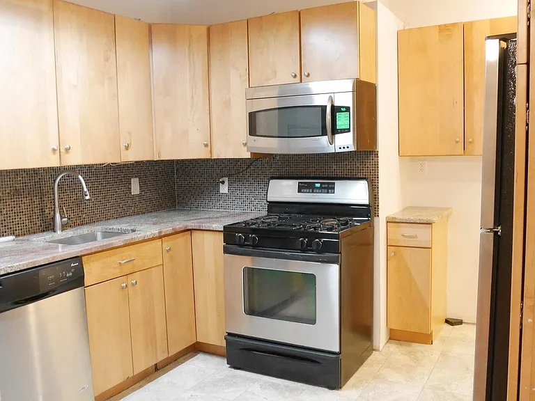 2600 Kennedy Blvd #3A — Photo 6