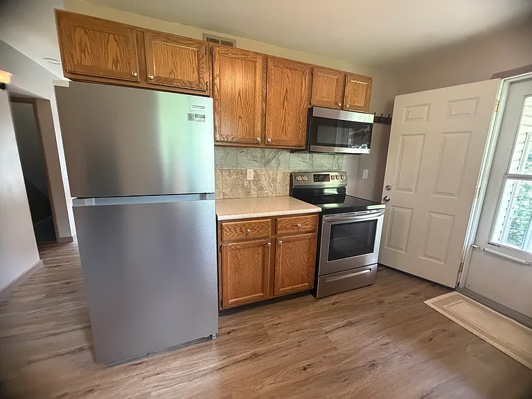 3006 Lyme St — Photo 19