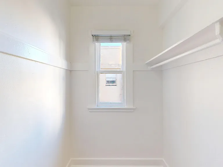346 Leavenworth Street — Photo 15