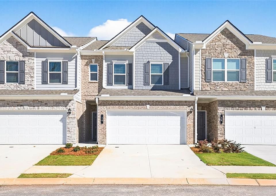 1st image of 14 Jacobs Farm Ln