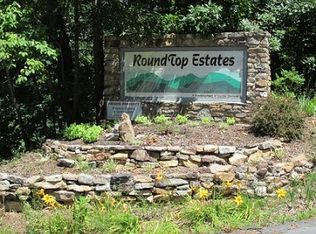 222 Passage Way Ter, Gerrardstown, WV 25420