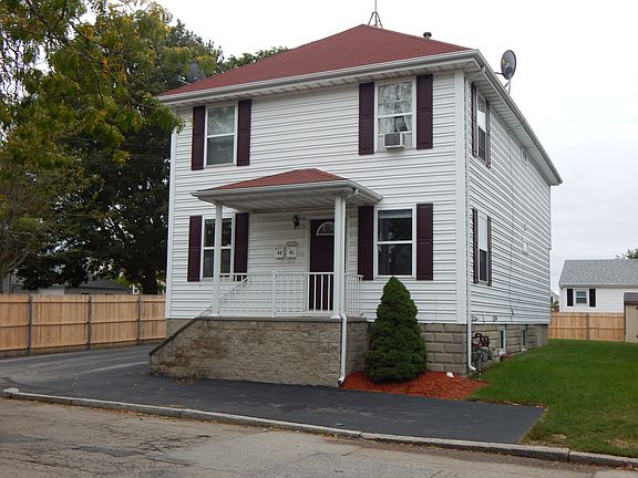 2nd image of 44 Goldsmith Ave #1