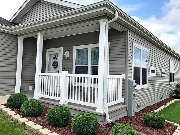 3rd image of 1434 Equestrian Dr Lot 1260