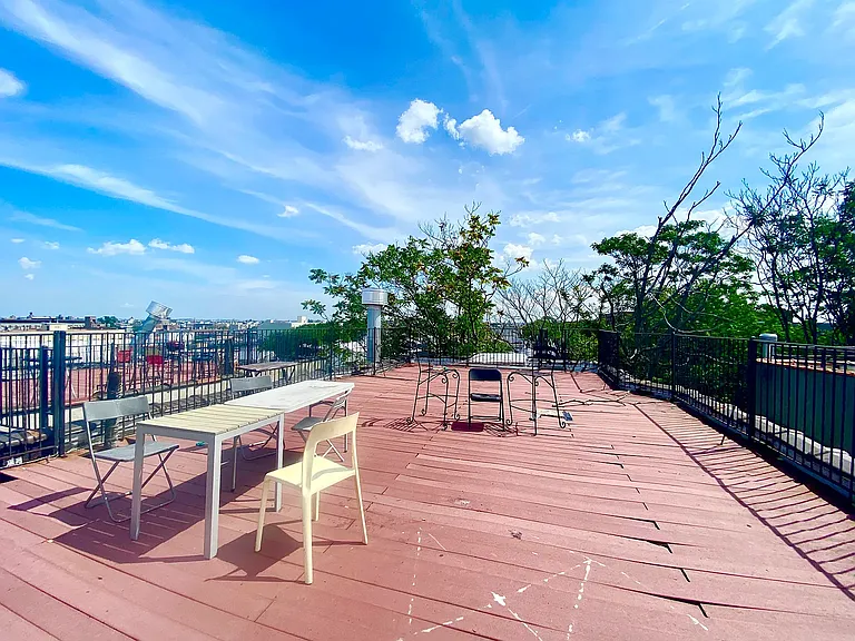 171 Rogers Ave #2B — Photo 1