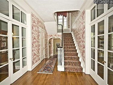 3rd image of 2647 Berkshire Rd