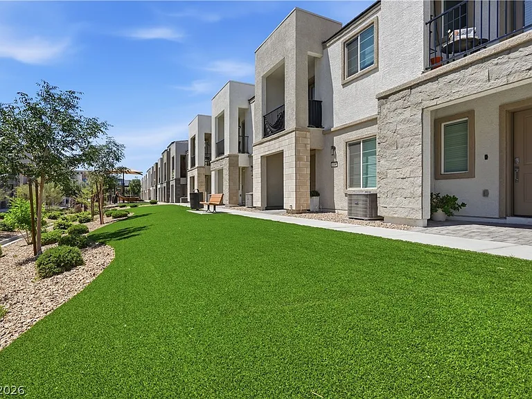 6126 Garden Oasis St — Photo 30