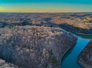 5480 Eastport Rd, Alpine, TN 38543