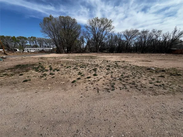 513 Pacheco Ln, Espanola, NM 87532