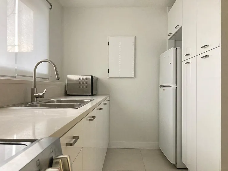 3022 E 8th Ave — Photo 5