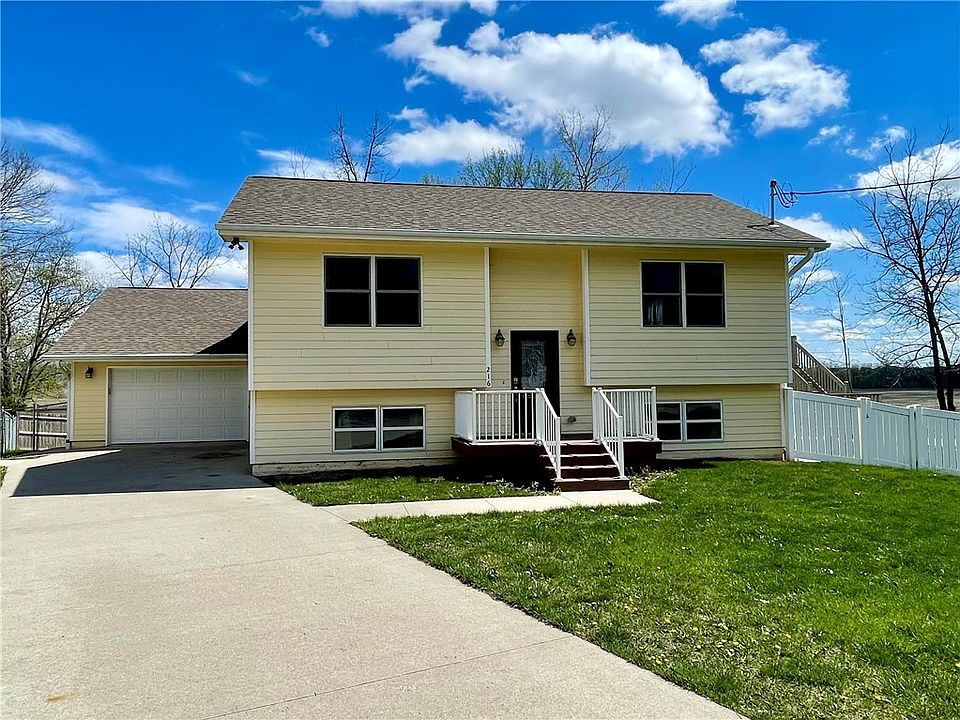 216 Walnut Dr, Martensdale, IA 50160 Zillow