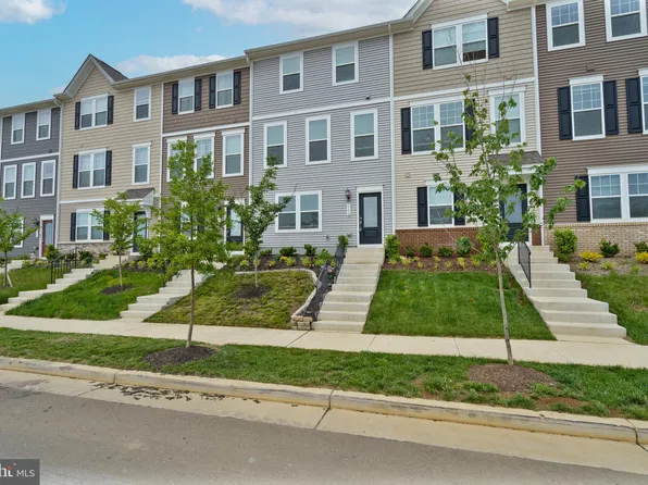 488 National St, Ranson, WV 25438