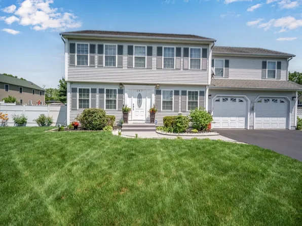 283 Christopher Dr, Springfield, MA 01119