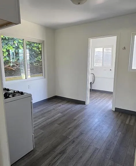 3886 Superior St — Photo 5