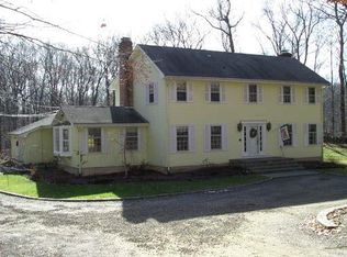 2 Greenlea Ct, Westport, CT 06880