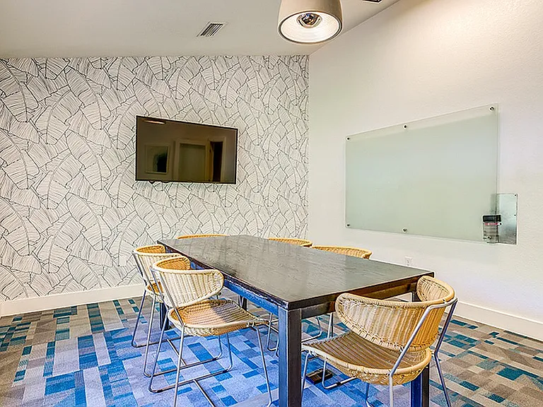 Cabana Beach Gainesville-Apartments Near University of Florida-Study Rooms