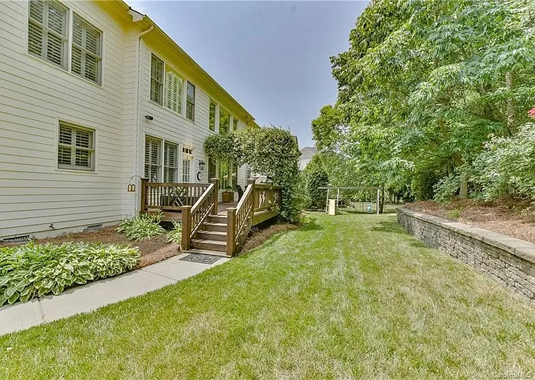 2531 Arden Gate Ln — Photo 4