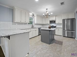 5455 Mapleton Dr, Greenwell Springs, LA 70739