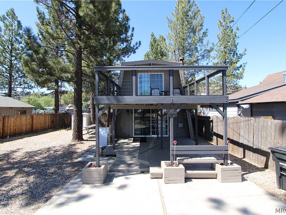 1st image of 407 E Meadow Ln