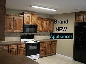 Large kitchen with nice appliances included