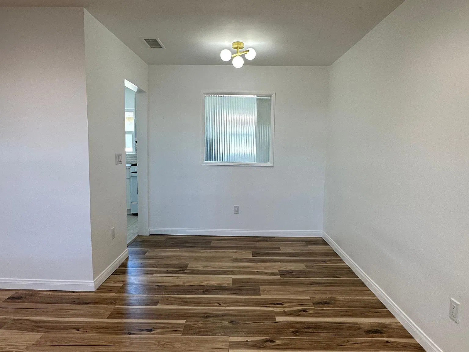 2 bed, 1000 sqft, $2,950 — Photo 4