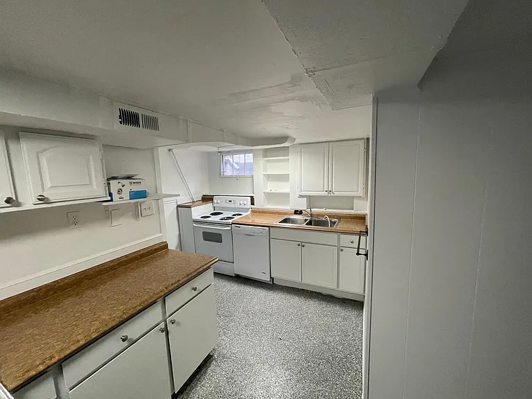 1600 Remington St #B — Photo 6
