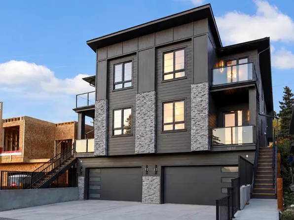 4614 SW 22nd Ave NW, Calgary, AB T3B 0Y4