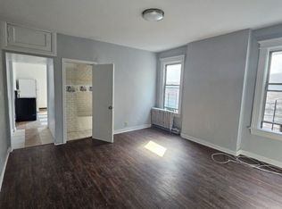12 Orchard Pl #1, Yonkers, NY 10703