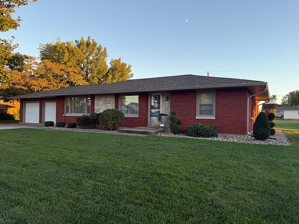 1st image of 413 Thompson Ave