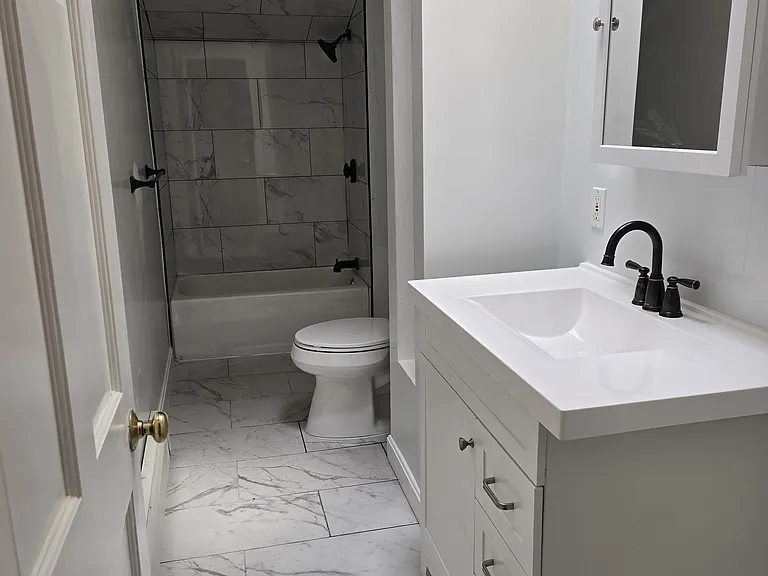 93 Bay View Ave #3 — Photo 8
