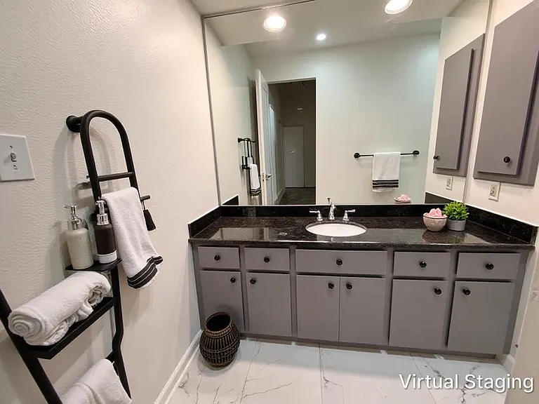 1114 Stoney Hill Dr — Photo 11