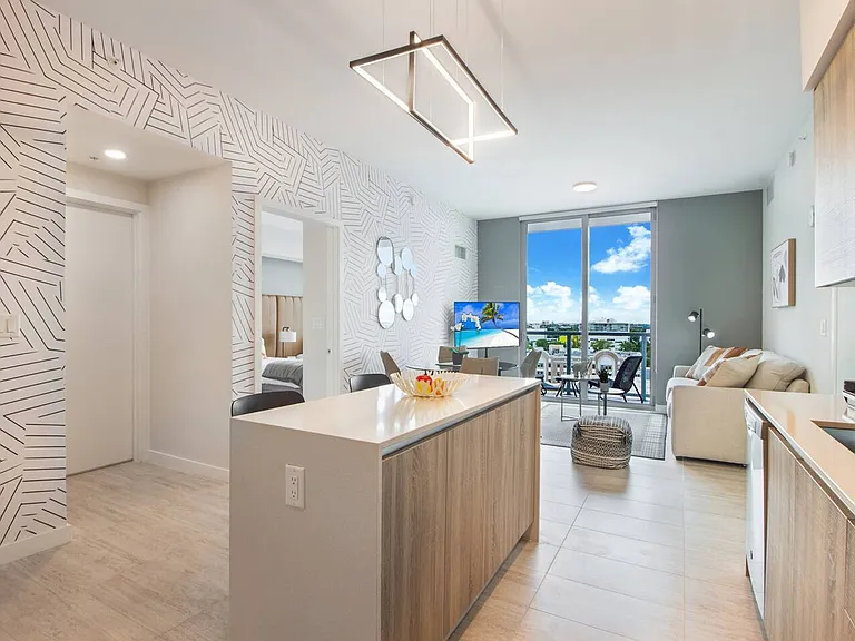 3900 Biscayne Boulevard Way #8-ID1032221P — Photo 11