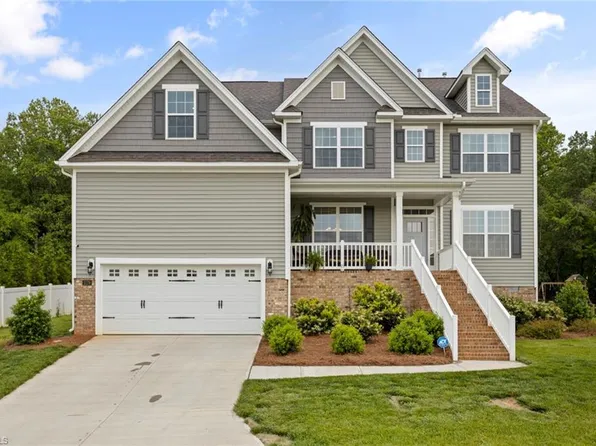 2179 Spring Wind Rd, Pfafftown, NC 27040