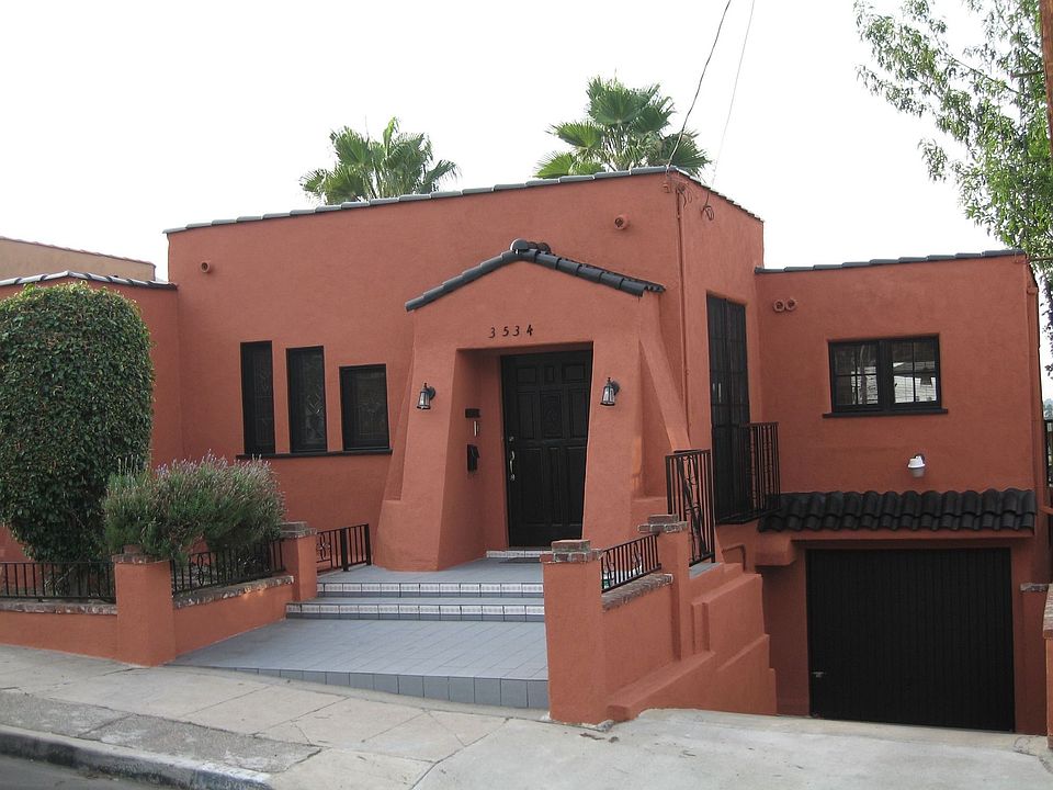 1st image of 3534 Dahlia Ave