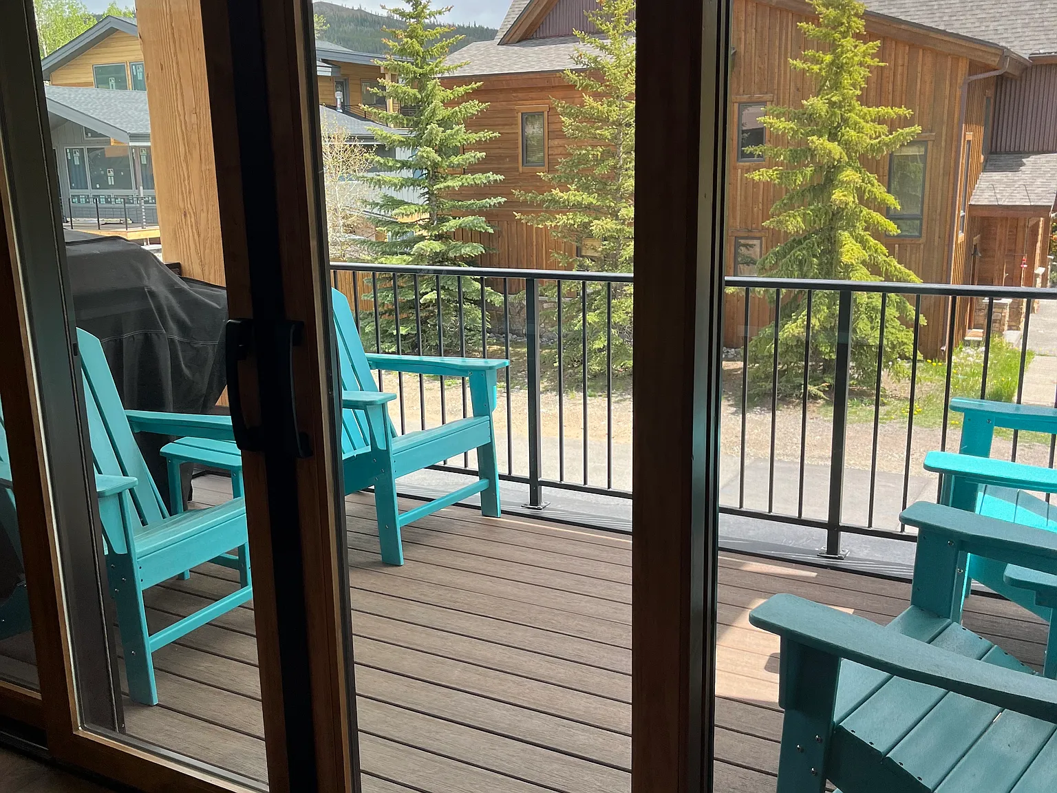 3 bed, 1877 sqft, $15,000 — Photo 4