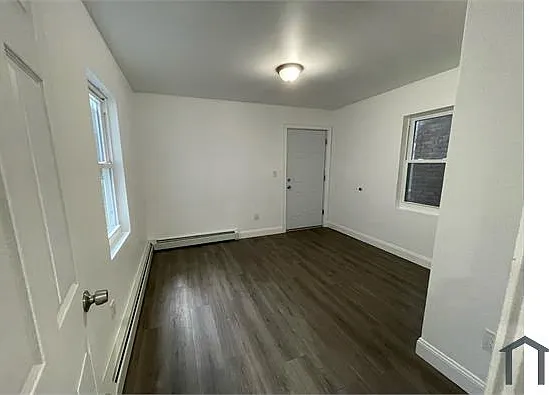1 bed, $2,350 — Photo 3
