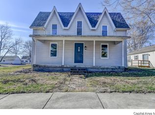 316 E Church St, Pleasant Plains, IL 62677