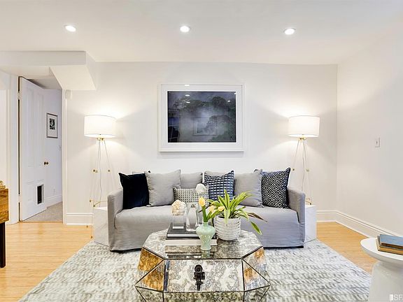 5th image of 245A Collingwood St #A
