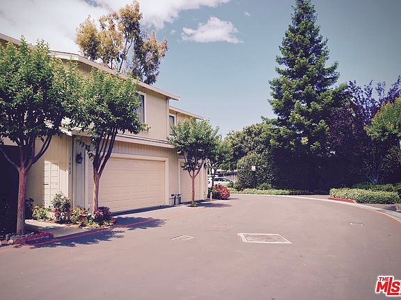 2nd image of 1462 Calabazas Blvd