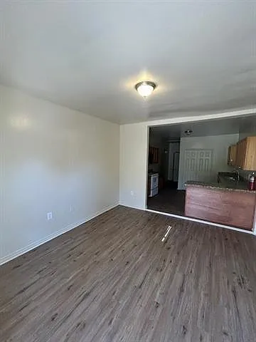 3511 S Miro St — Photo 9