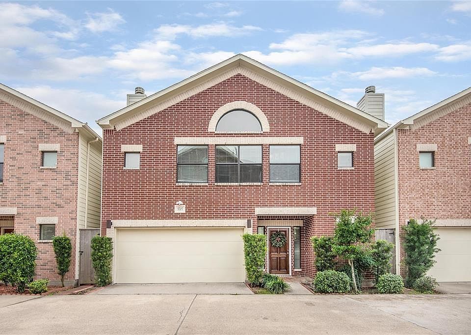 1st image of 3707 Main Plaza Dr