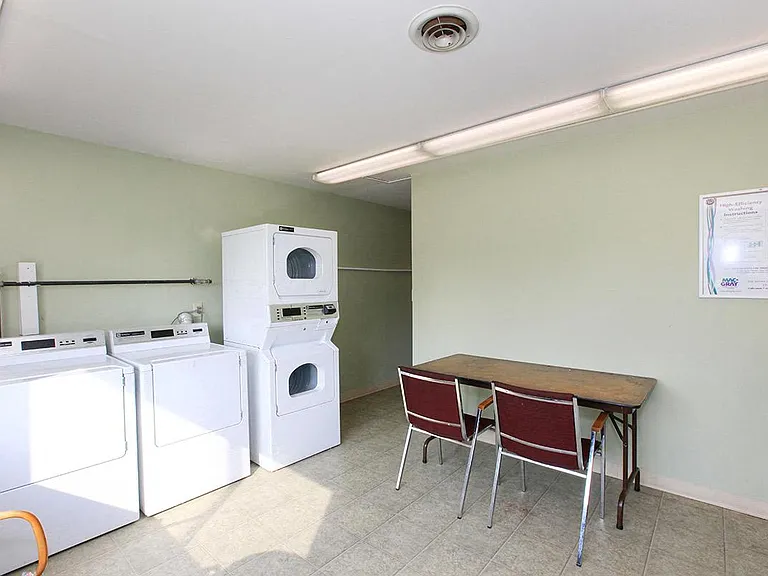 Vandenburgh Place — Photo 13