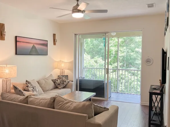 10550 Baymeadows Rd, Jacksonville, FL
