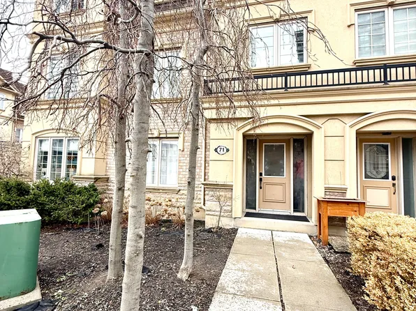 1250 Saint Martins Dr, Pickering, ON