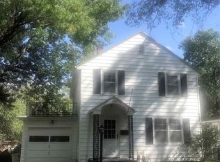 1184 SW Warren Ave, Topeka, KS 66604